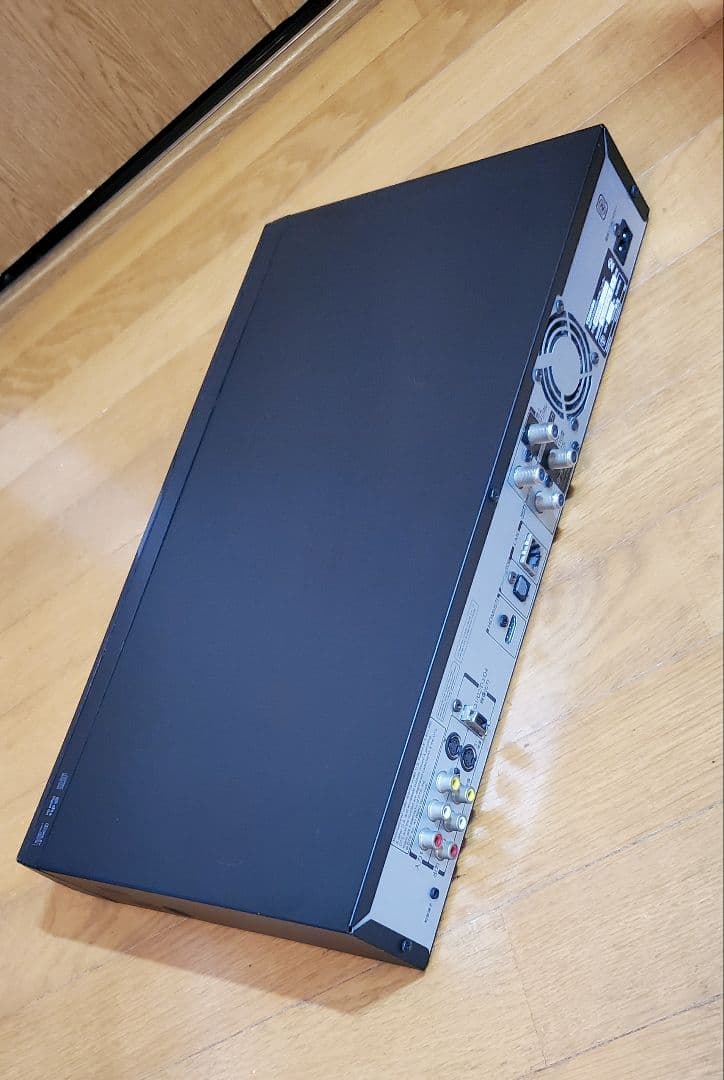 東芝 　 HDD& DVDレコーダー　レグザ　地デジ録画　リモコン付き　家電品
