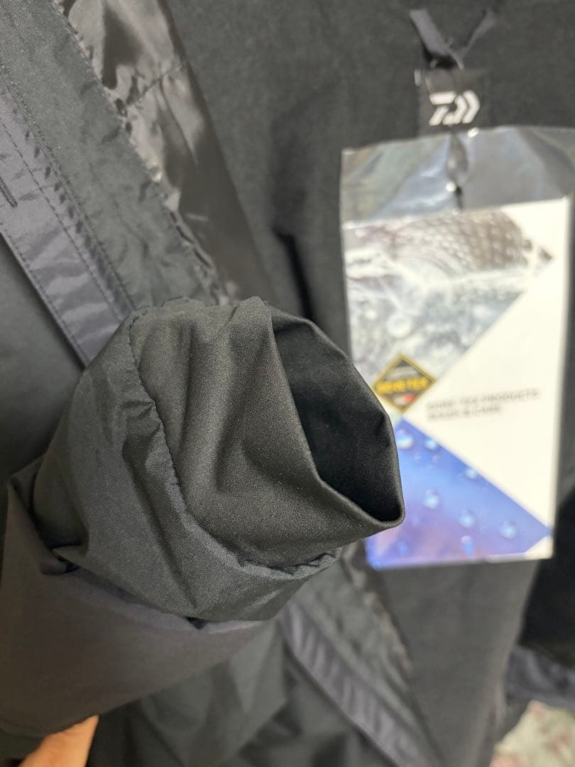 新品未使用GORE-TEX DW-1925 黒バーサタイルウィンタースーツ XL
