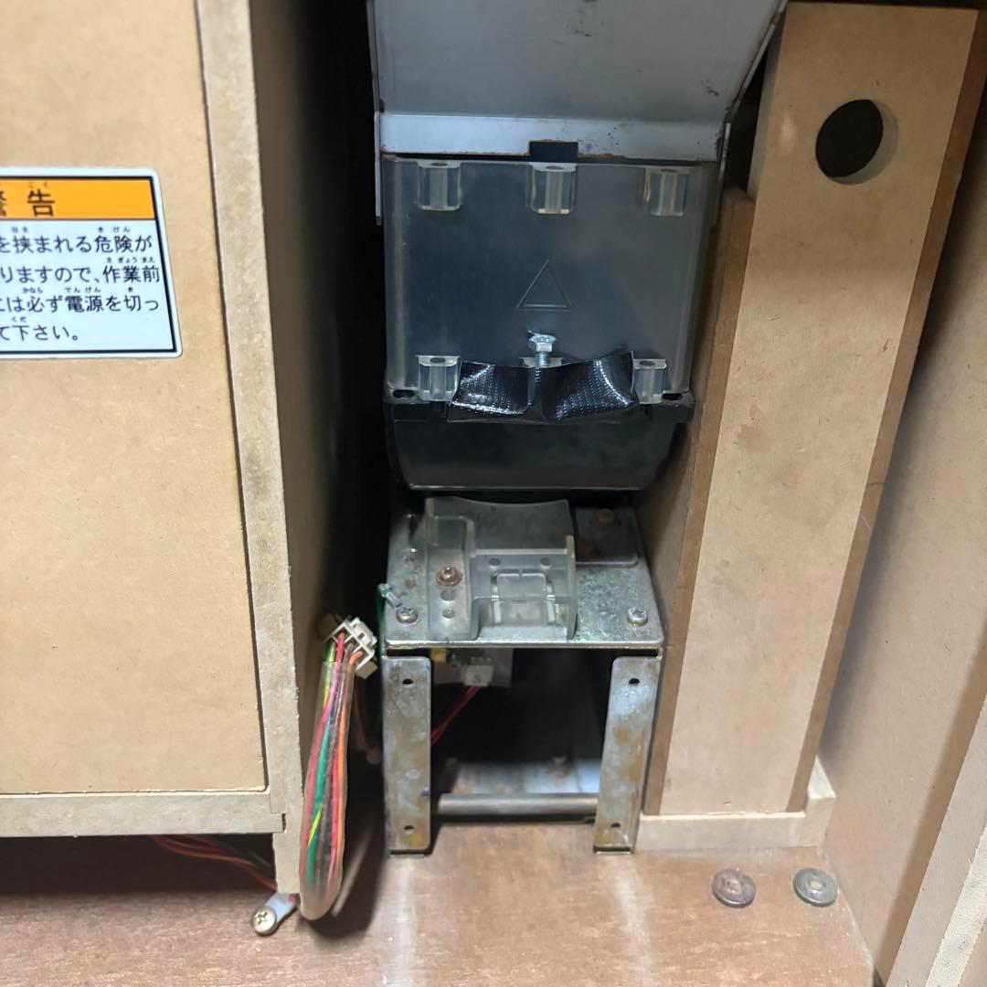 ✨️最安値これ以上値下げしません、✨️大砲でドボーンメダルゲーム筐体