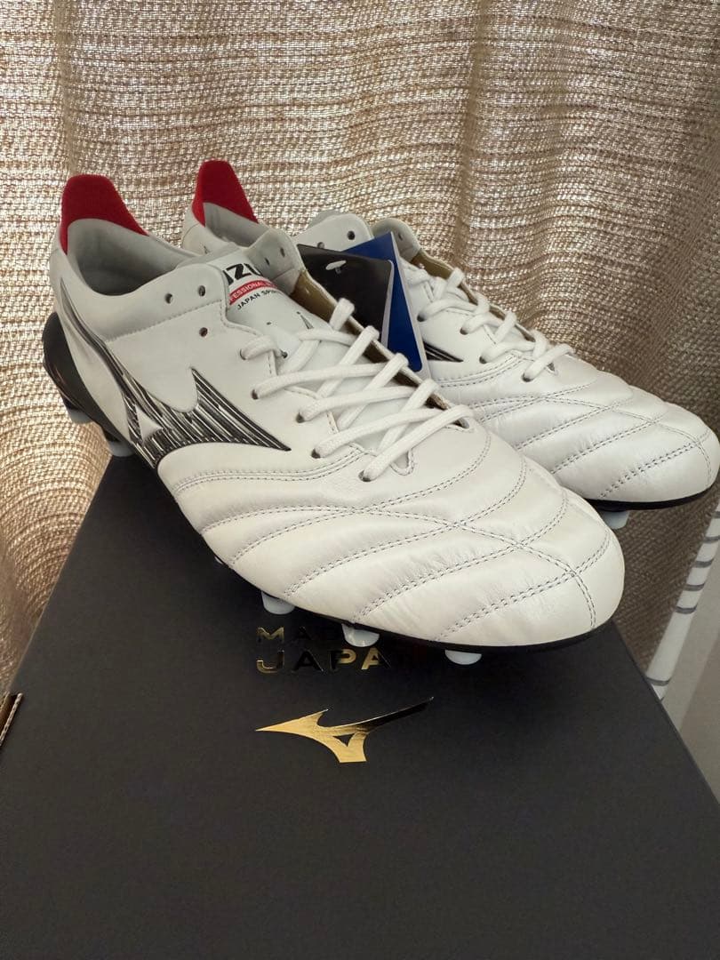 a*e様 Mizuno モレリアネオ4 ホワイト　26.5 新品未使用