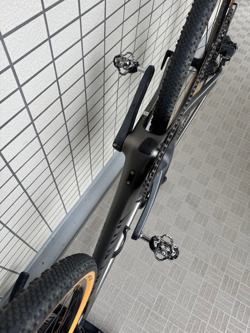 CANYON 「キャニオン」 Grail CF SL8.0 Di2 2019年