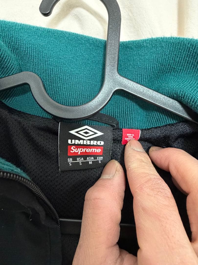 ジャケット・アウター Supreme/Umbro Track Jacket