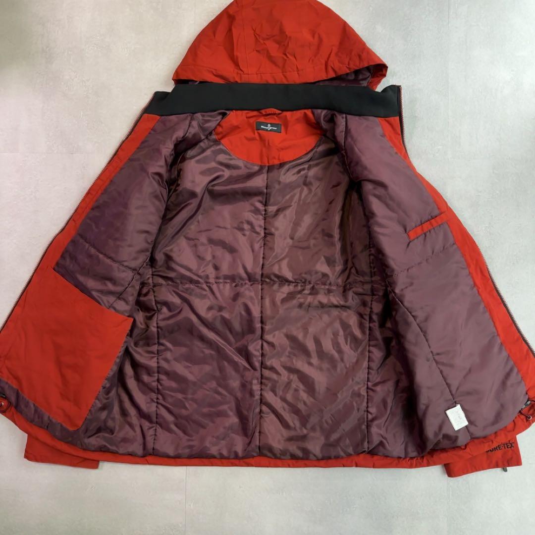Munsingwearマンシングウェア　ゴルフ　ゴアテックス　中綿ジャンパーLL