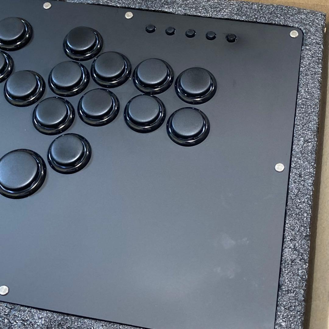 レバーレスコントローラー　Guilekeys GK-16-Black アケコン