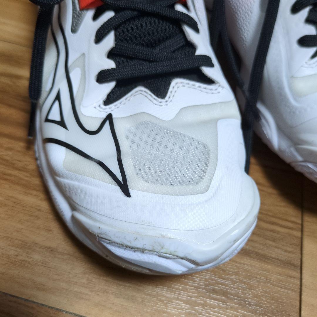 Mizuno Wave Lightning Z6 ミドルカット　24cm