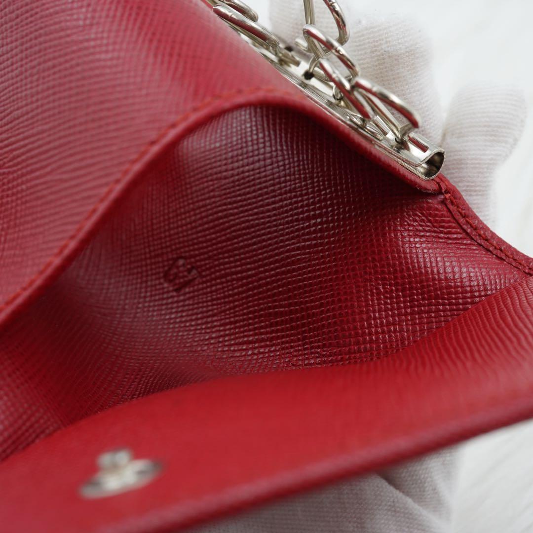 未使用品　箱付き　PRADA プラダ　キーケース　サフィアーノレザー　レッド