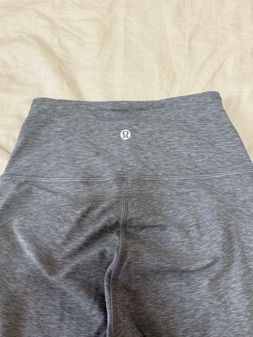 lululemon Groove フレアパンツ　XS
