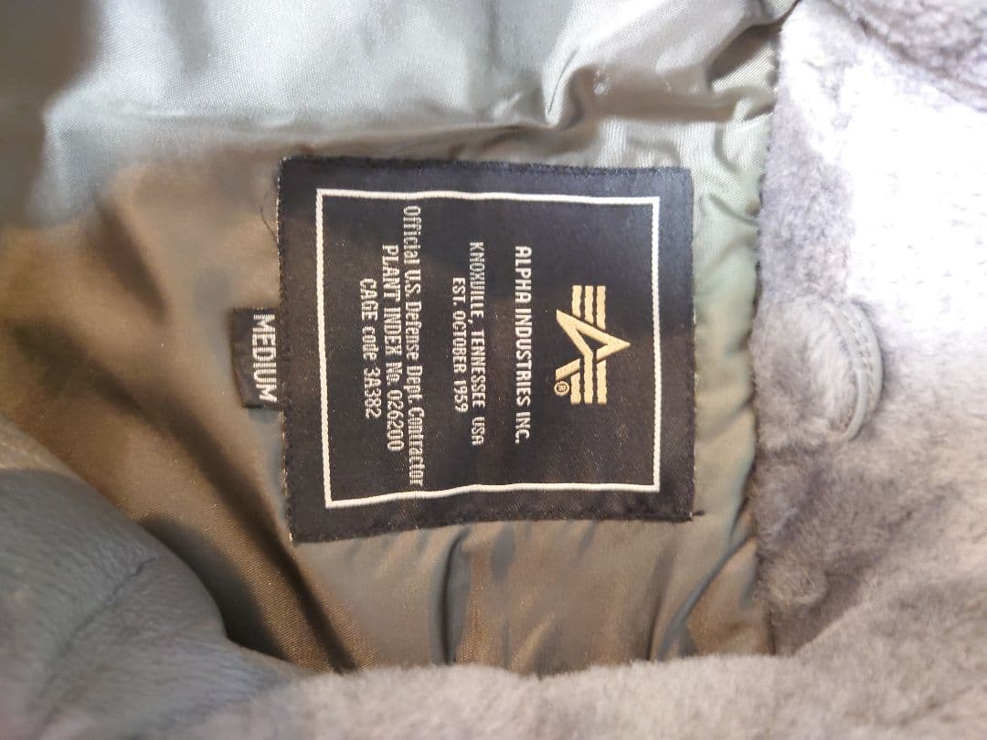 ヨウコALPHA INDUSTRIES アルファ フライト