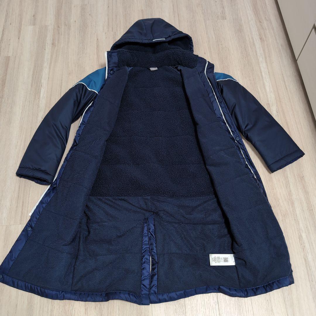 ☆お値下げしました‼️★新品、未使用、タグ無し 撥水、防風Pumaベンチコート