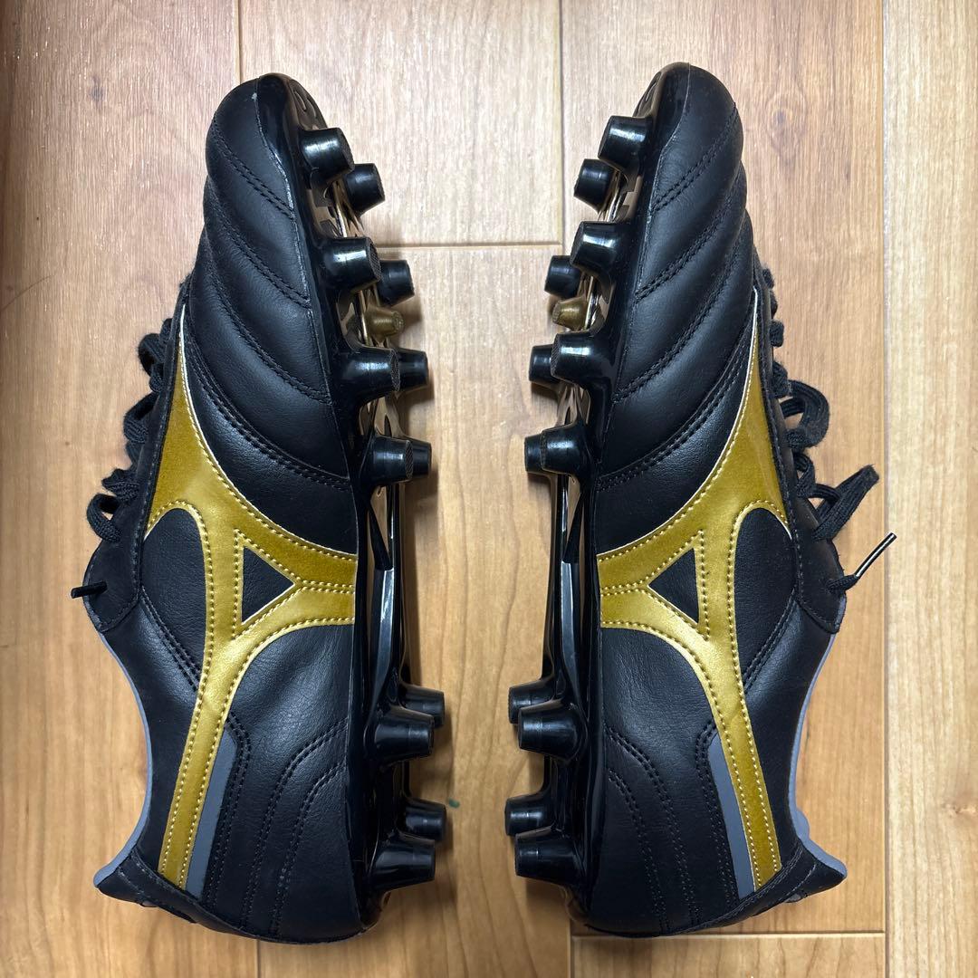 Mizuno Morelia サッカーシューズ ブラック/ゴールド