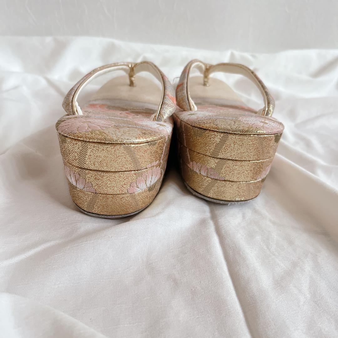 和装 草履バッグセット 金色 花　蝶 Mサイズ相当 フォーマル 結婚式　成人式