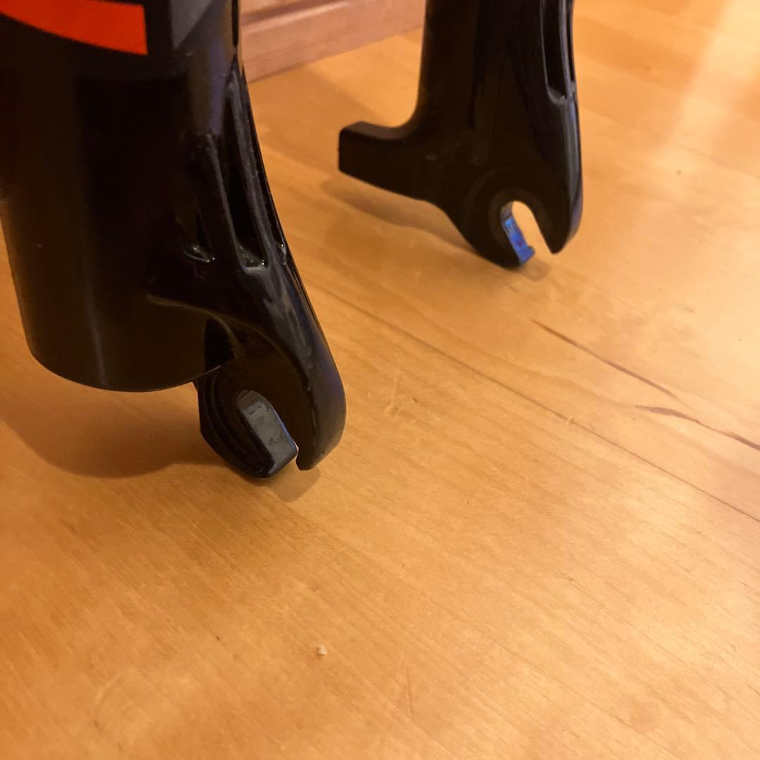 エアサスペンション 140mmトラベル