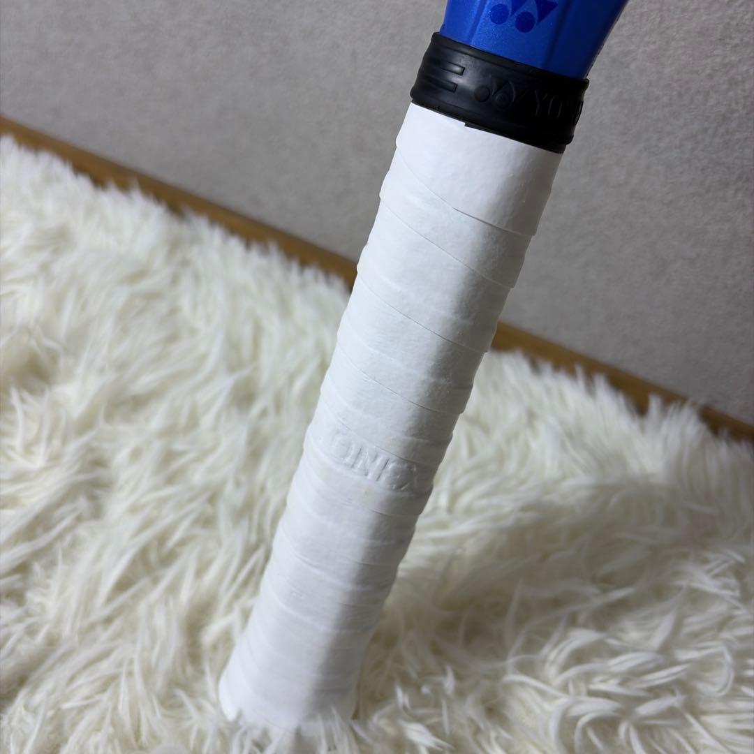 【美品】YONEX ヨネックス EZONE 100 TURE G2
