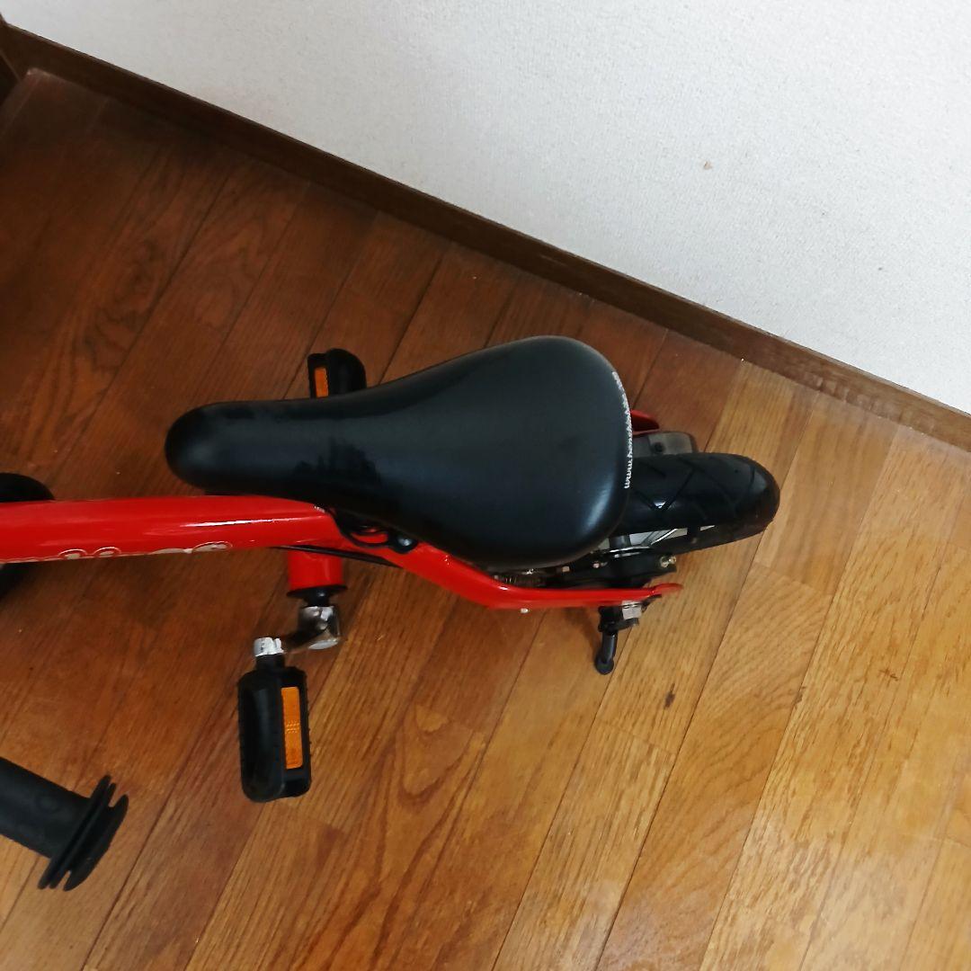 Henshinバイク　幼児用自転車　レッド