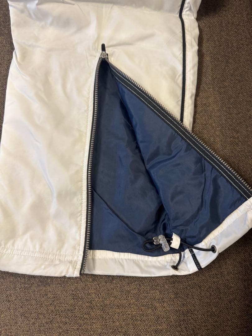 hummel ウィンドブレーカー　上下セット　キムタク着　プライド　同型同色　白