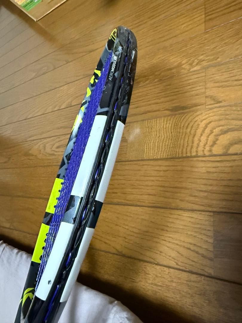 2023年モデルバボラ硬式ラケットピュアアエロ 98 PURE AERO 98
