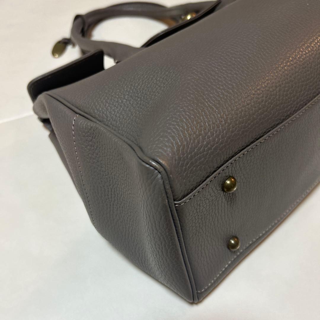 美品 トフアンドロードストーン ループボタン トートバッグ