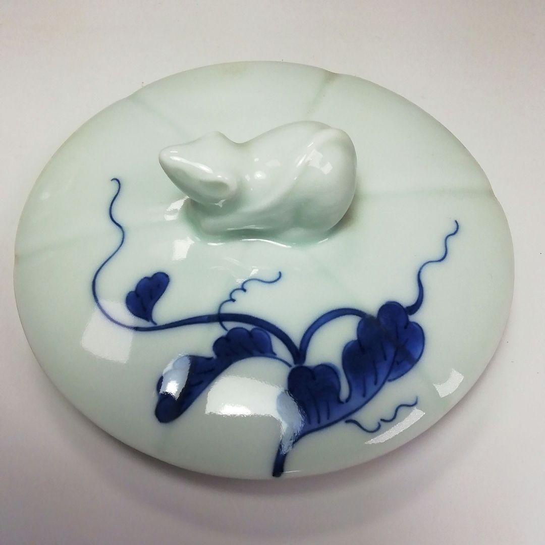 Ｓ３１４　水指　『藍鍋島』『染付瓜文』『りすつまみ』『中村公法作』　共箱　茶道具