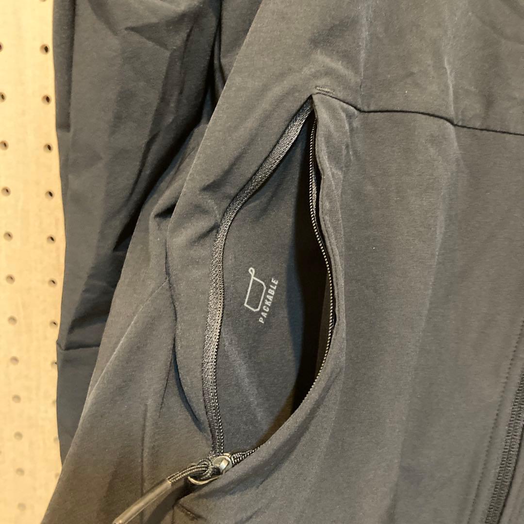 メンズスウッシュジャケット L（FZ1071-010）