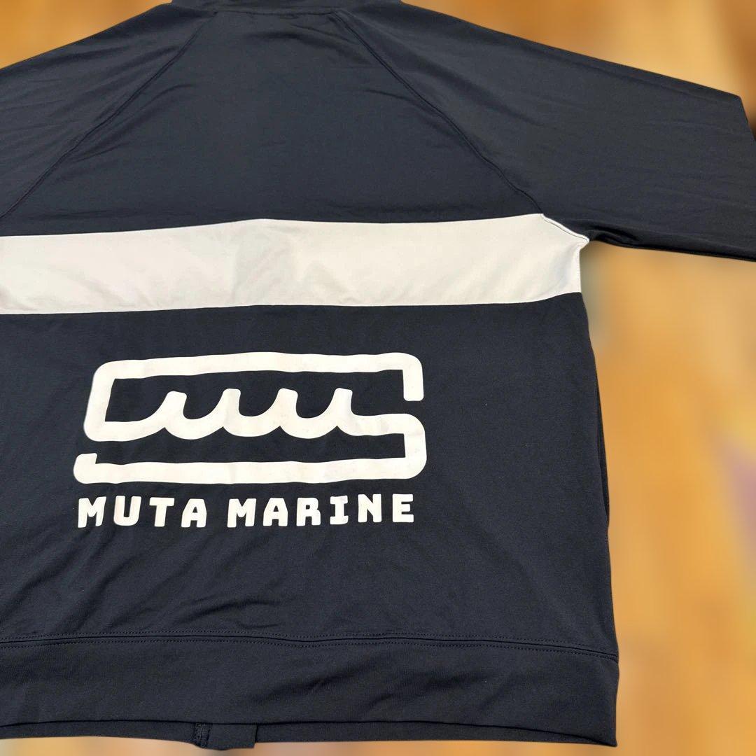 ムータ　MUTA MARINE ラッシュスタンドパーカー　5サイズ　M 美品