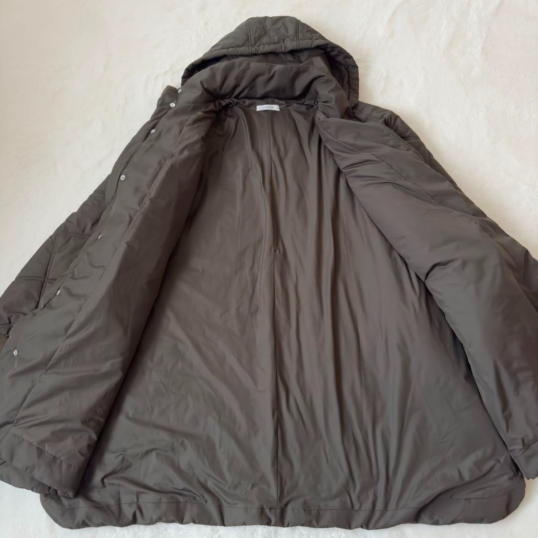 新品未使用　THROW Quilting Hooded ポンチョ　カーキ　F