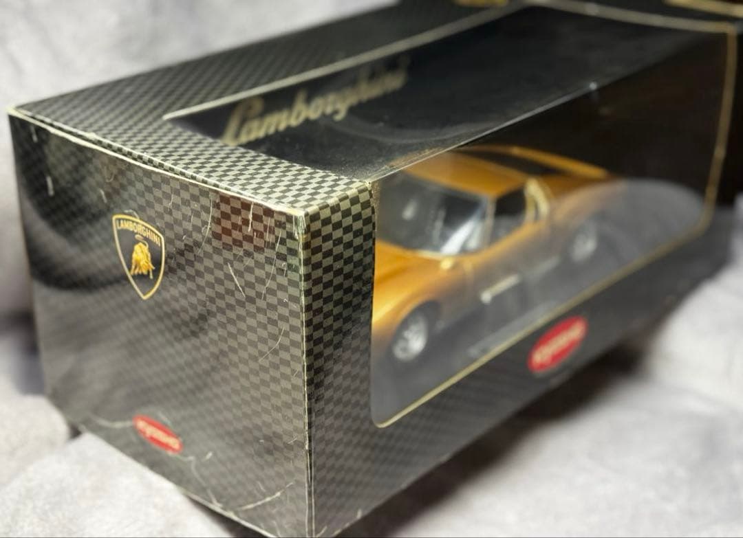 Miura P400 Limited Edition 1/1686 pc 京商