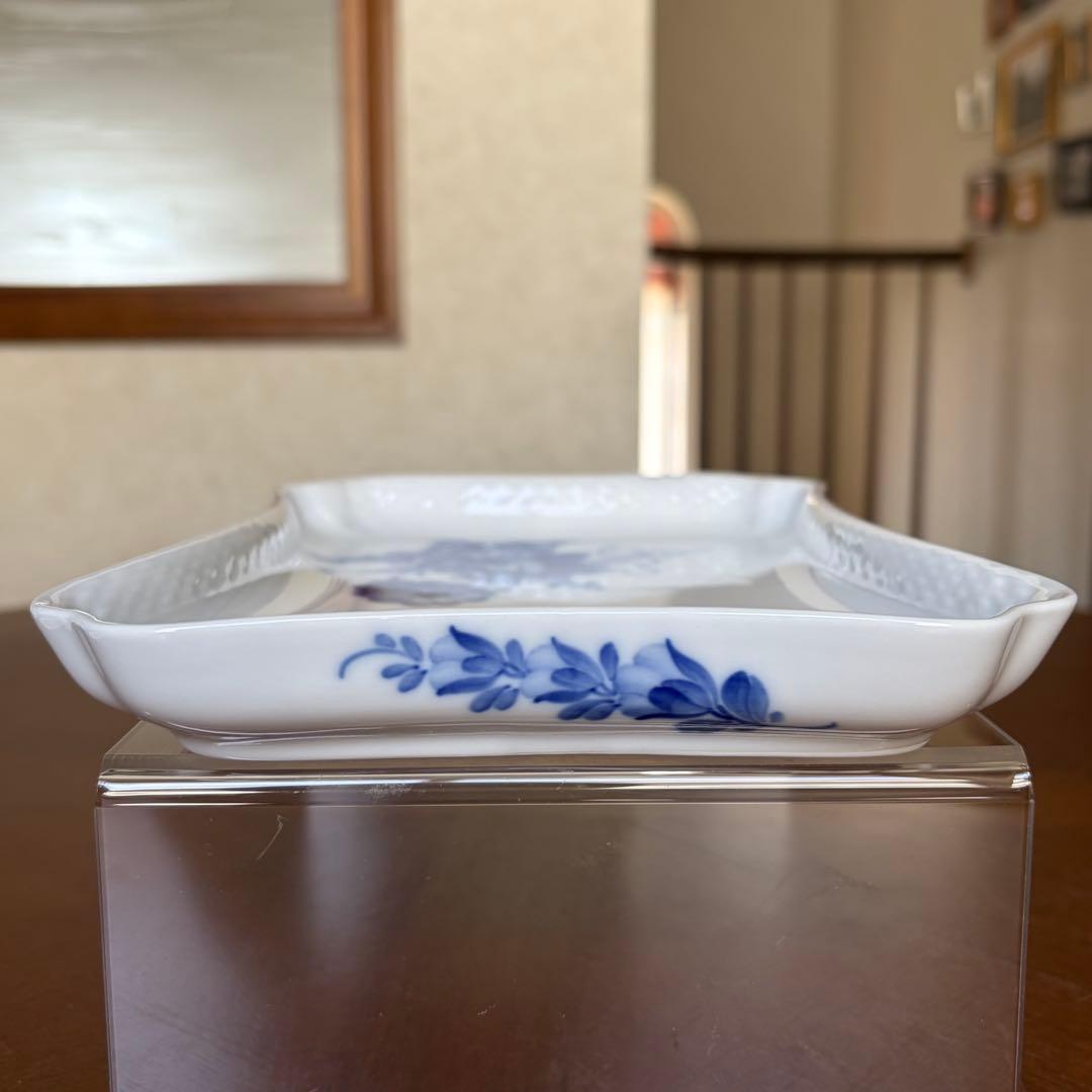 【美品】デンマーク製　ロイヤルコペンハーゲン★ブルーフラワー★オブロングプレート