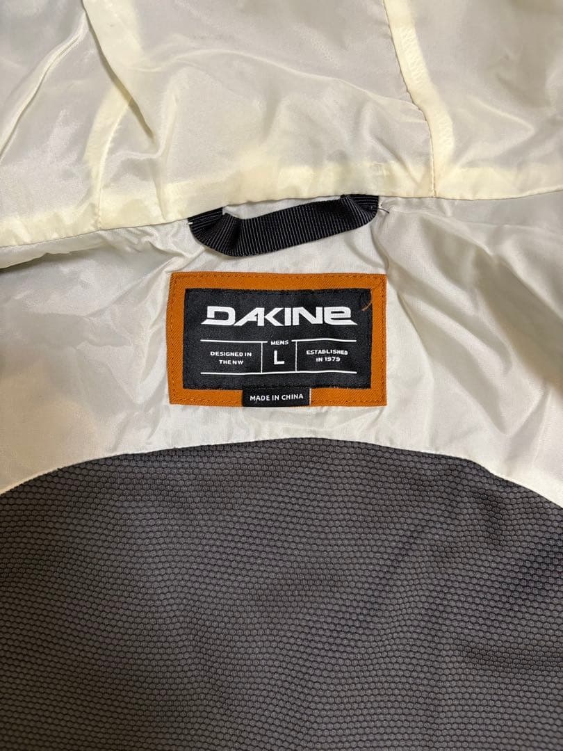 DAKINEジャケット