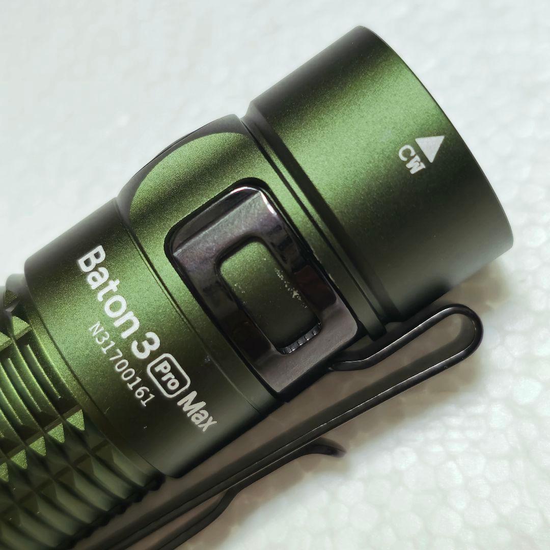 Olight Baton 3 Pro Max グリーン