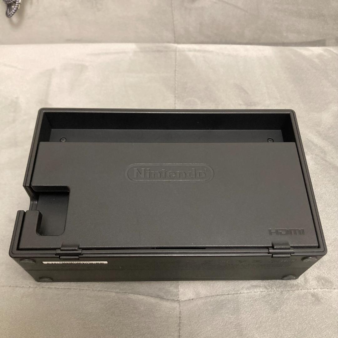 【完品】Nintendo Switch グレー【おまけ2つ付き】