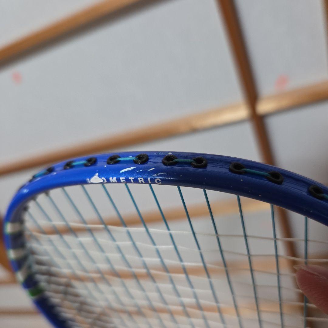 YONEXトレーニングラケット バドミントンラケット 青 ガット新品