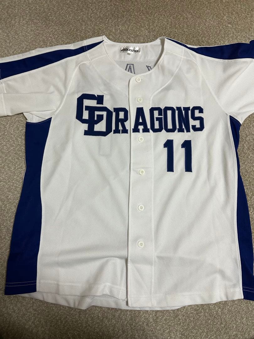 【最終価格】中日ドラゴンズ 岡田俊哉 サイン入りユニフォーム