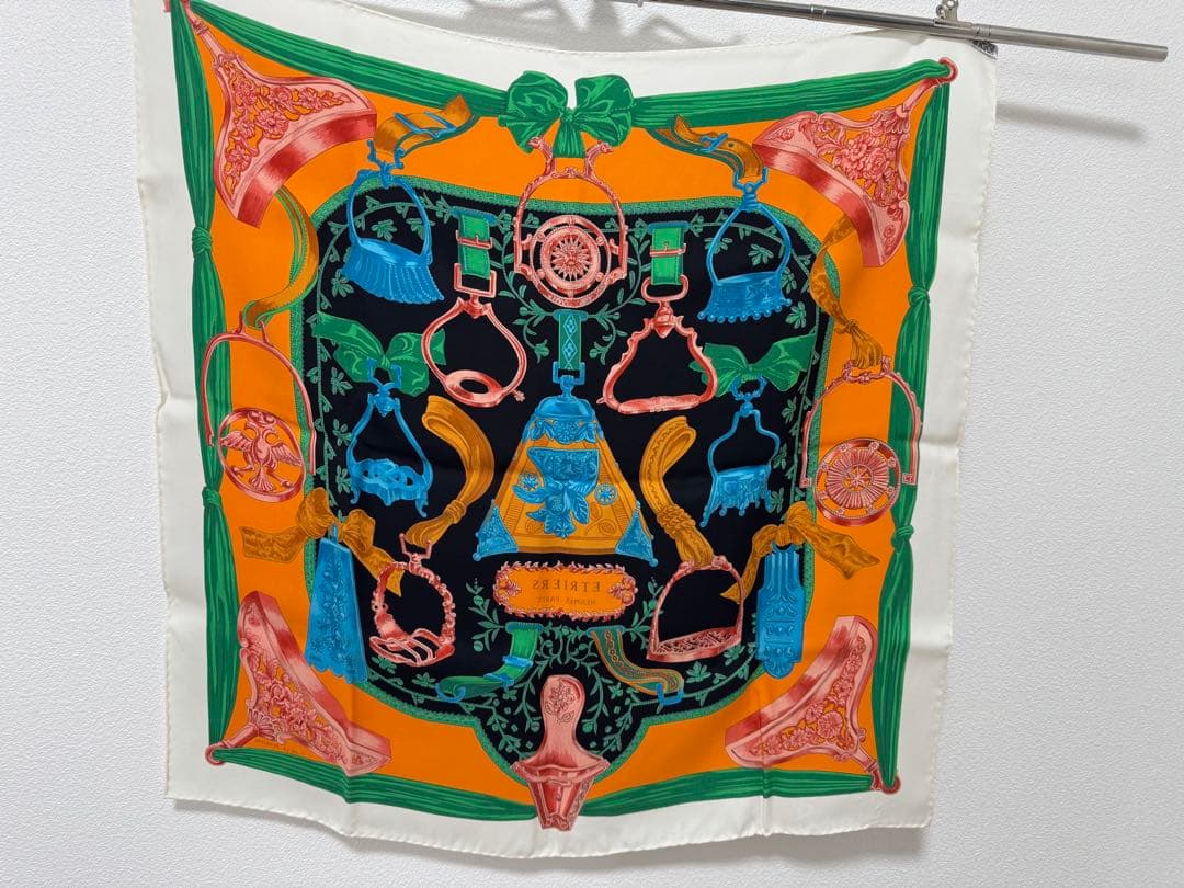 HERMES エトリエ シルクスカーフ レア70