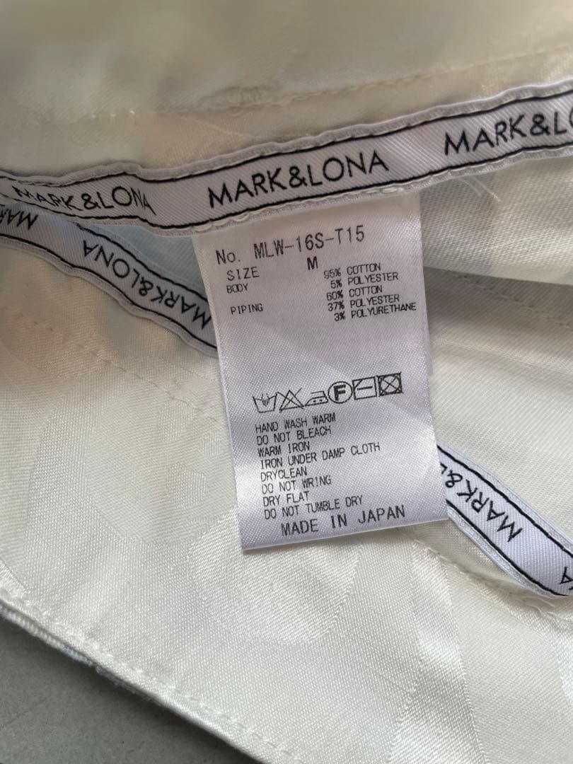【美品】MARK&LONA マークアンドロナ 総柄ショートパンツ スカルワッペン