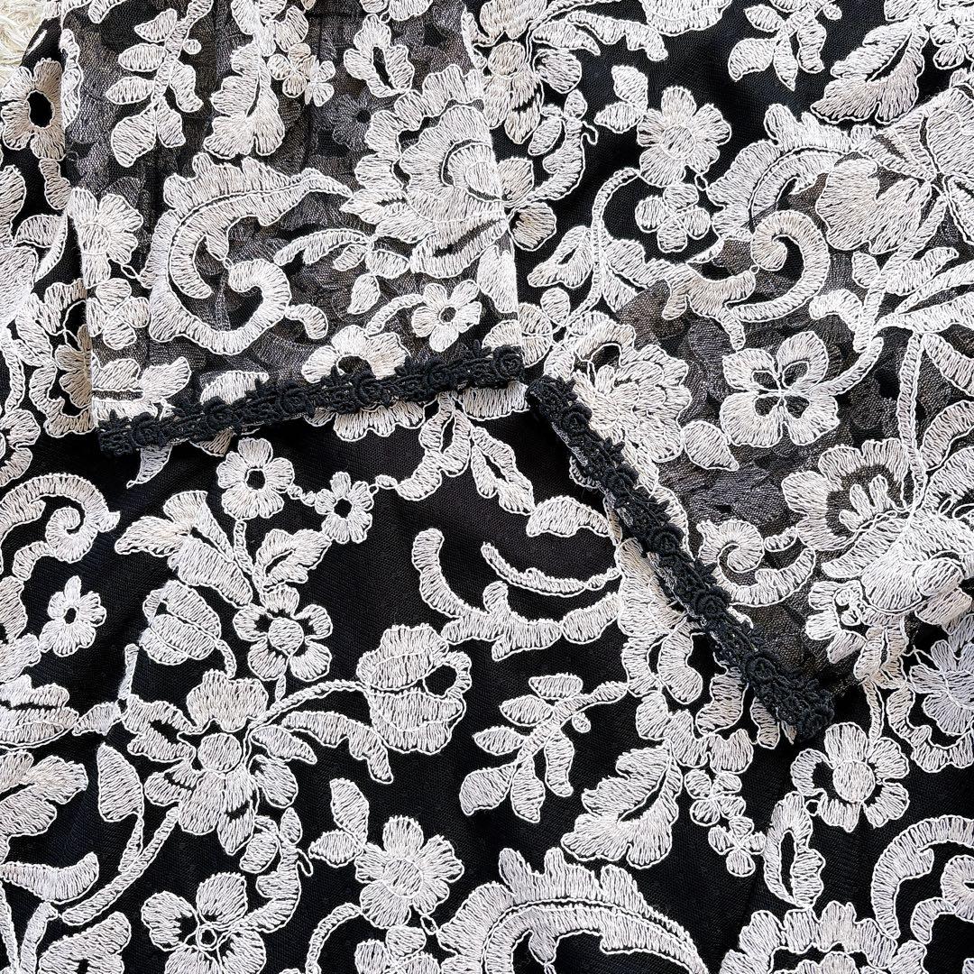 クリ済✨美品✨レリアン 花柄ワンピース 大きいサイズ17+ 刺繍 レース 白×黒