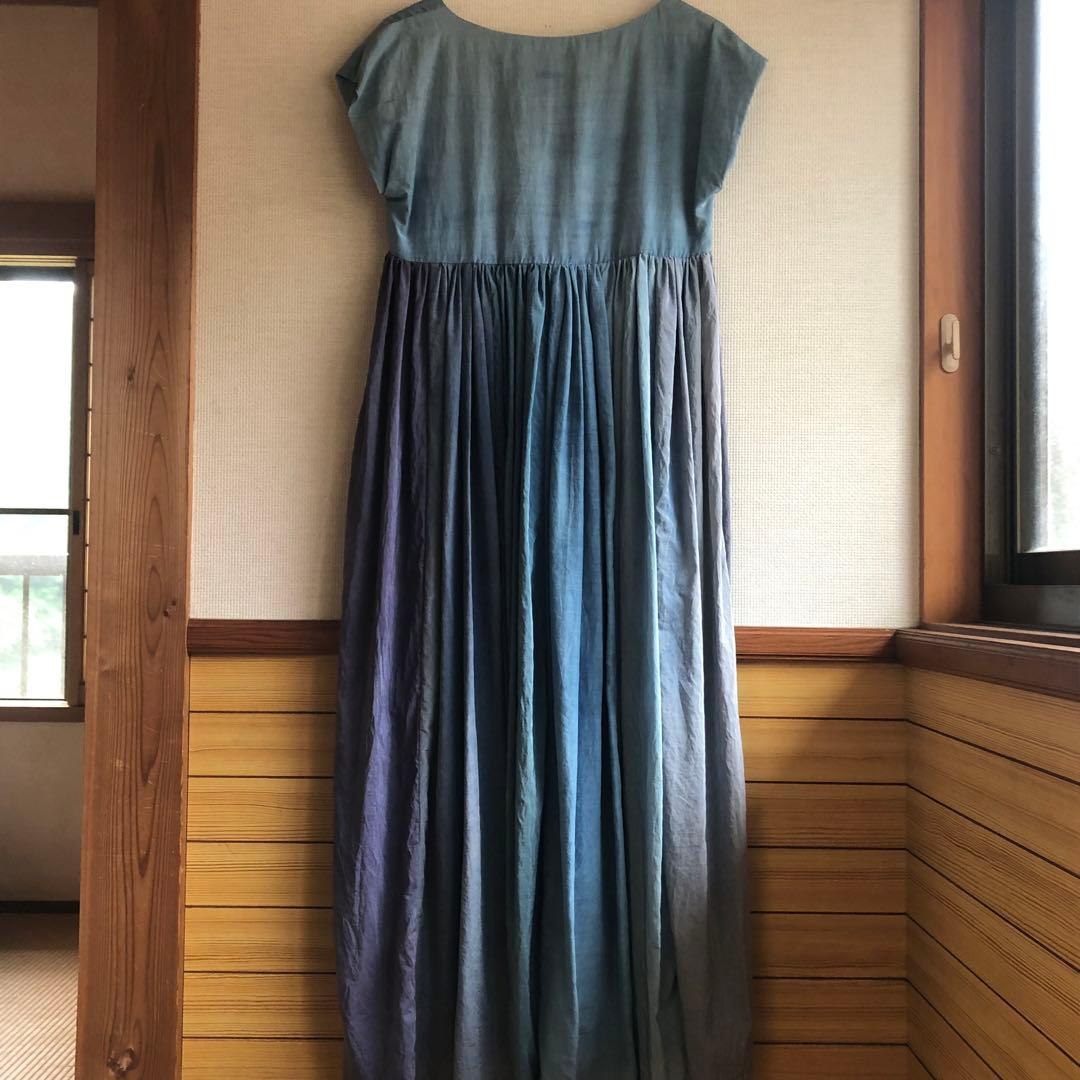 Kitta グラデーションロングワンピース