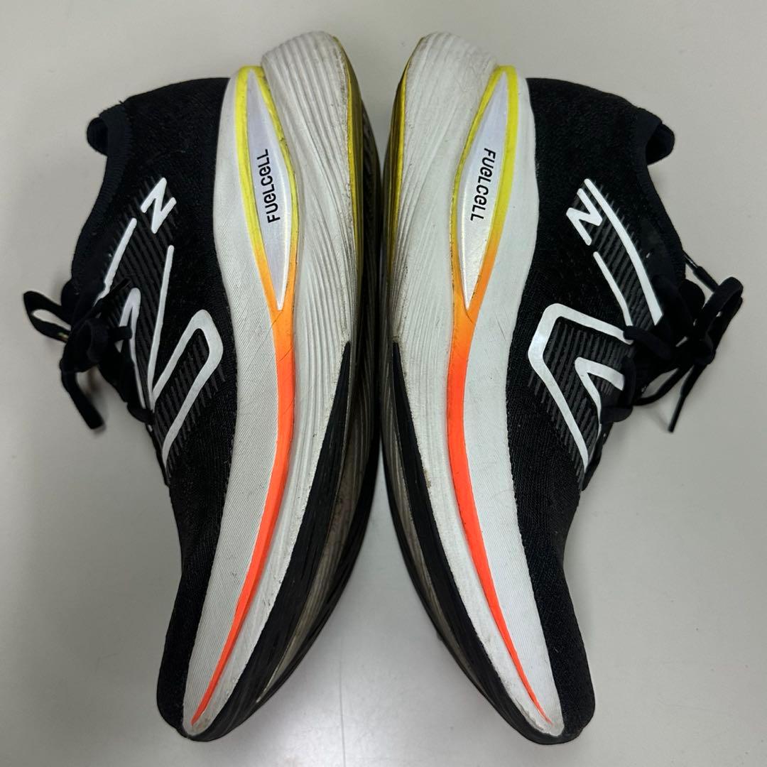 New Balance FuelCell ランニングシューズ 27.0cm