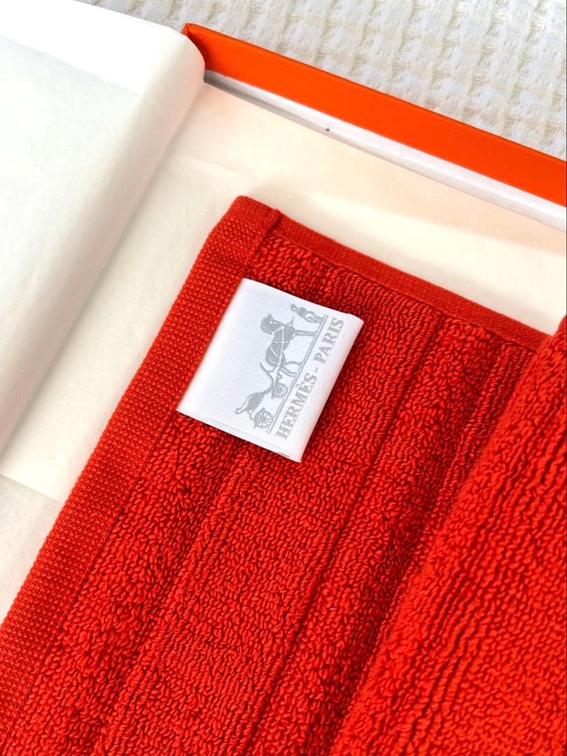 Hermès カレ・タオル　ハンカチ
