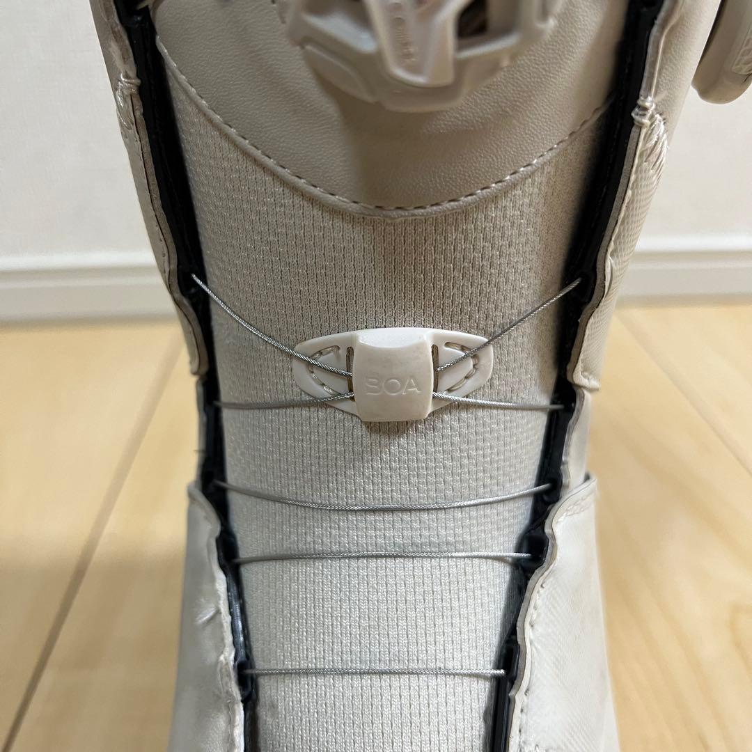 【即日発送】スノボ　SALOMON　KIANA DUAL BOA 22.5cm