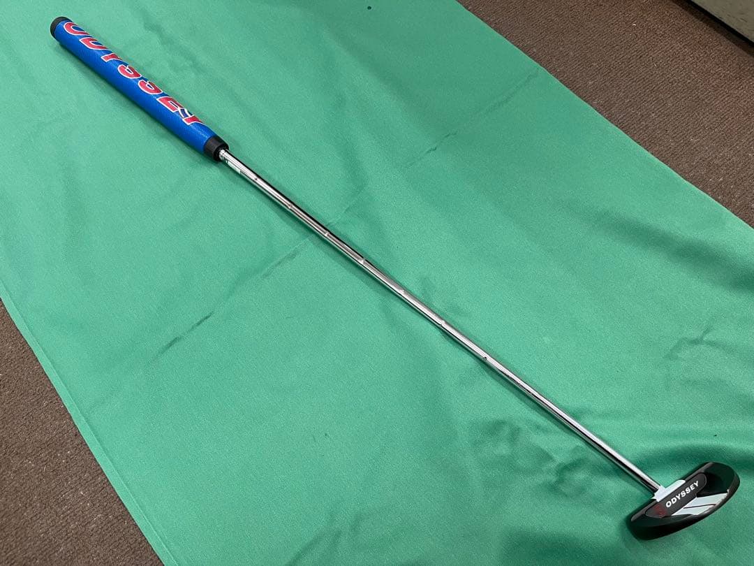 ODYSSEY R-LINE CS パター