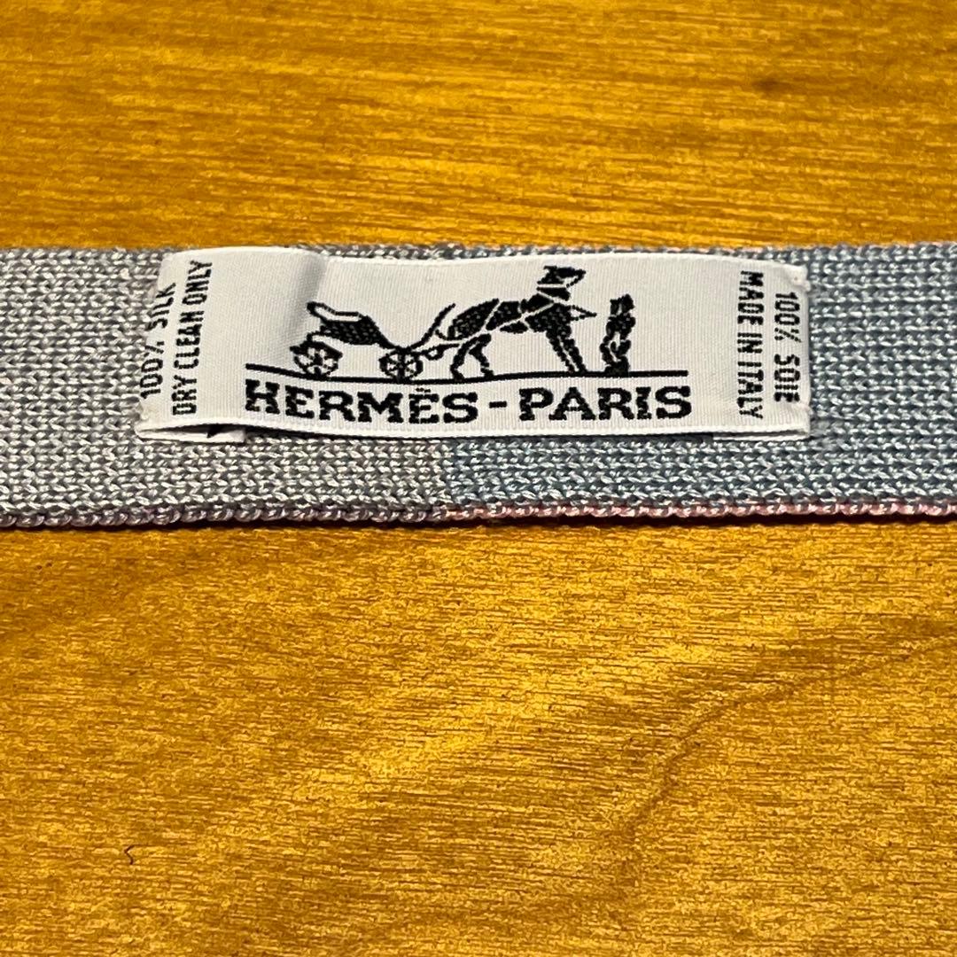 HERMÈS キャトル・タン シルクニットタイ