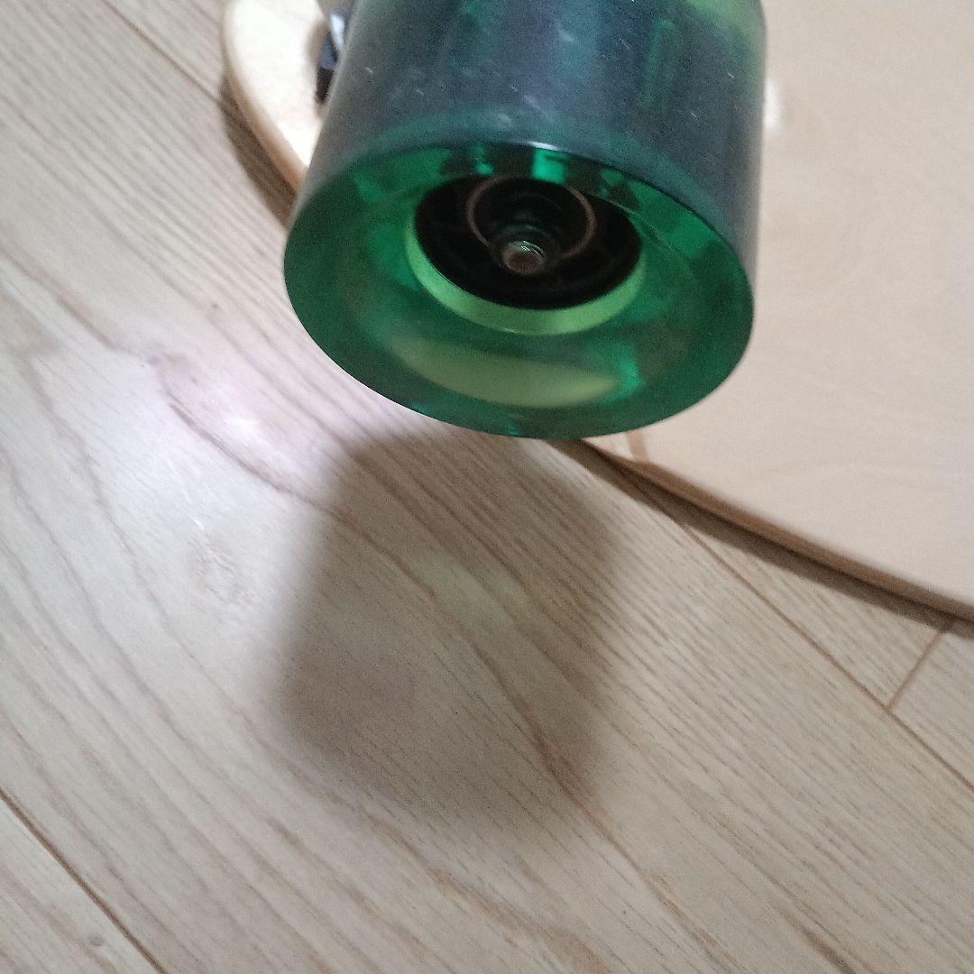 フィッシュテール型サーフスケート