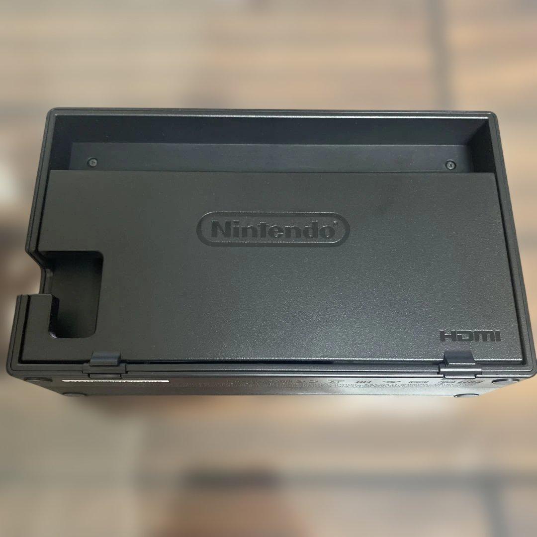 【美品】Nintendo Switch 本体 ＋付属品一式 箱無し