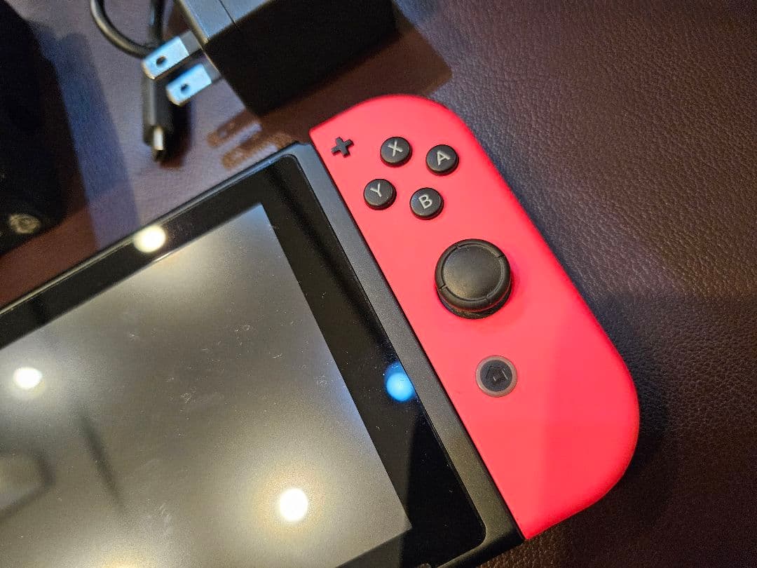 Nintendo Switch 本体ジョイコングリーン/レッド