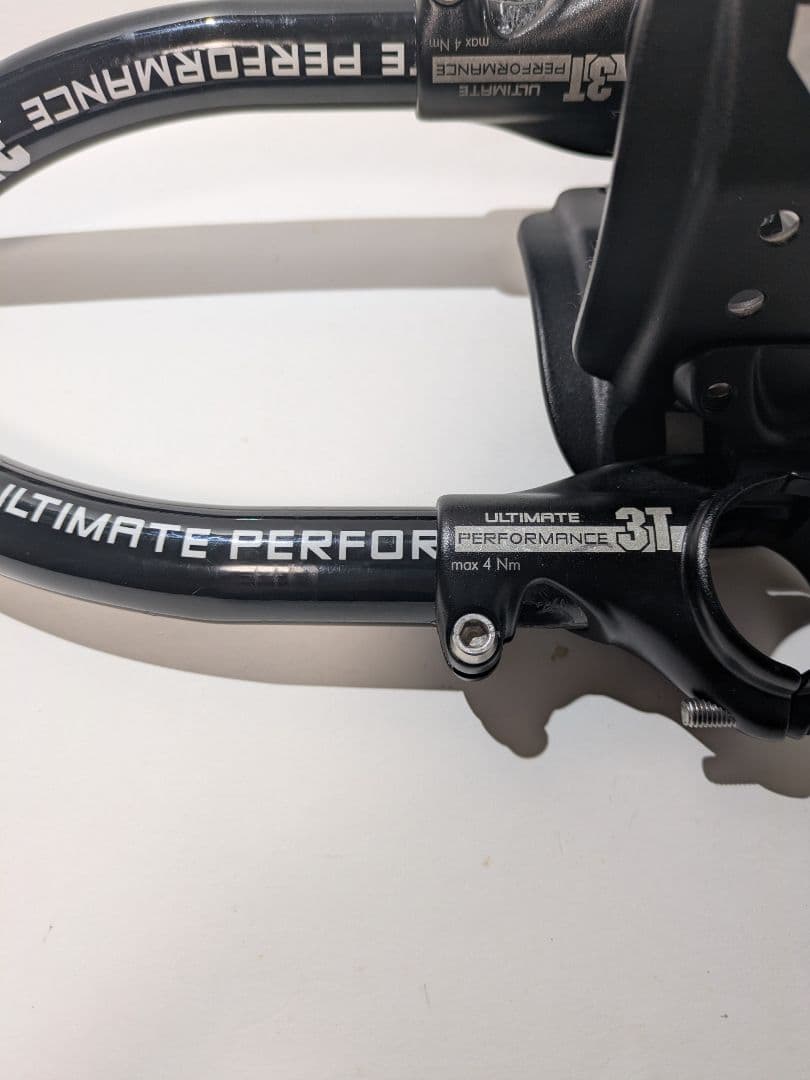 3T ULTIMATE PERFORMANCE カーボンエアロバー