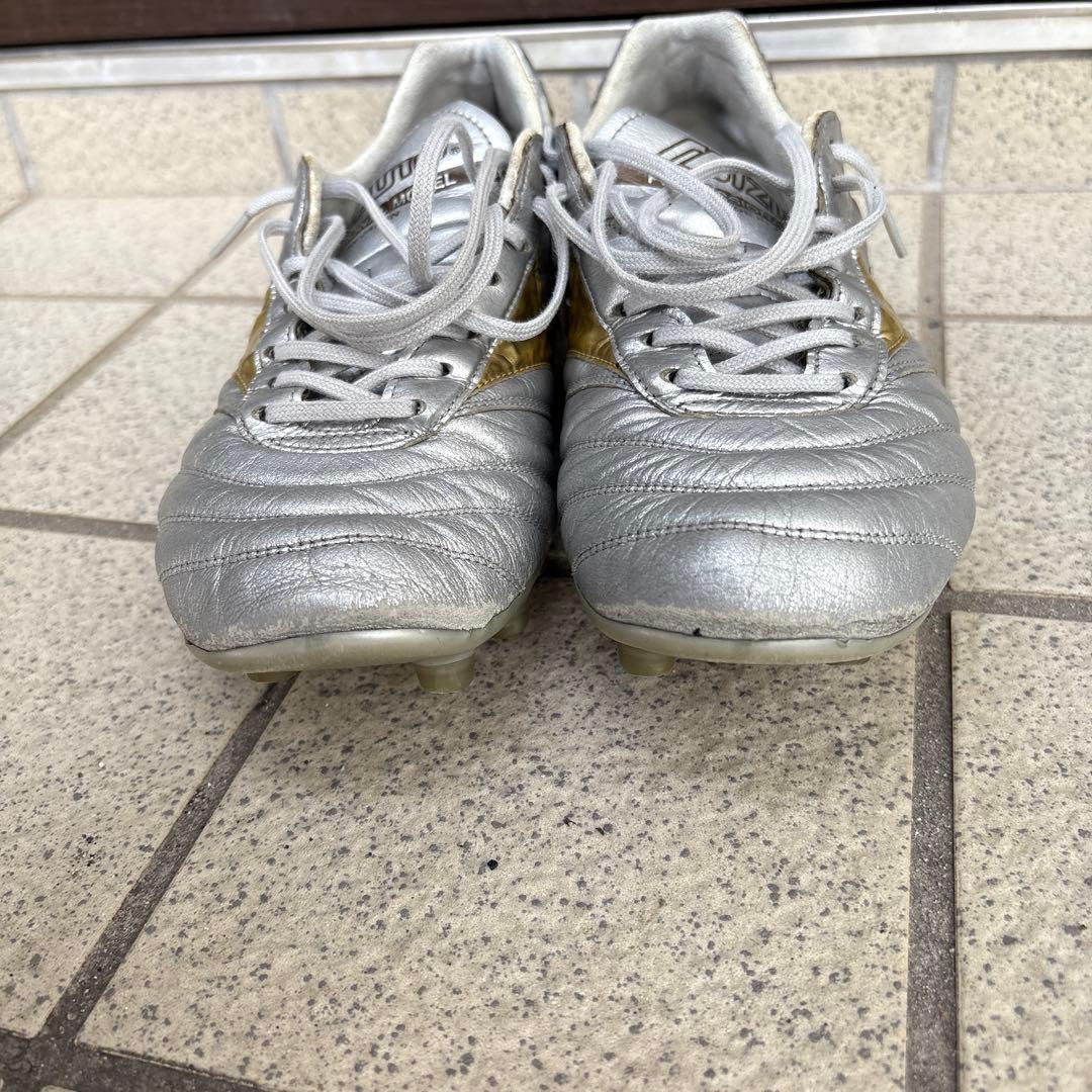 Mizuno Morelia DNAサッカーシューズ