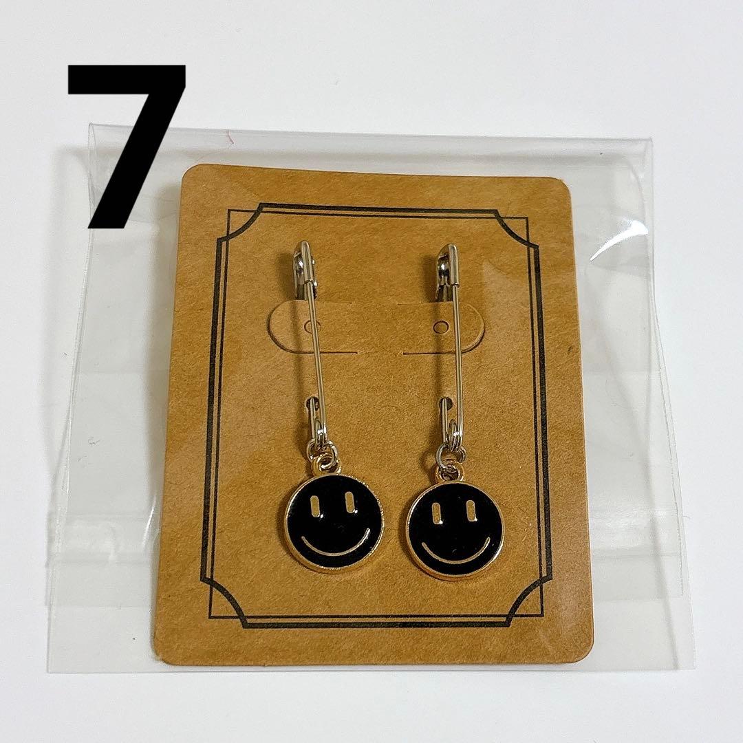 ニコちゃん チャーム ゼッケンピン 卓球 バドミントン マラソン イベント 腕章