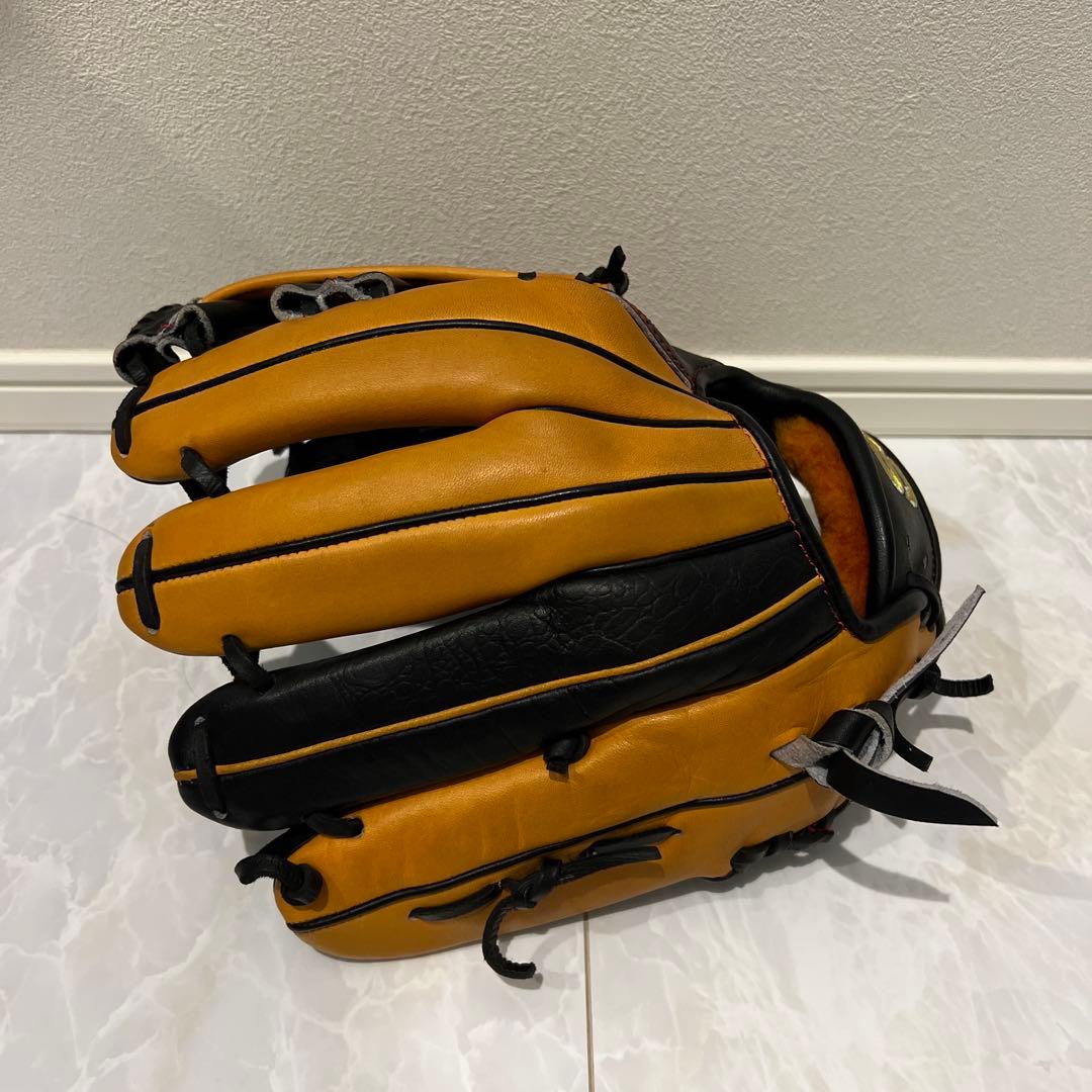 SU 硬式内野用グローブ