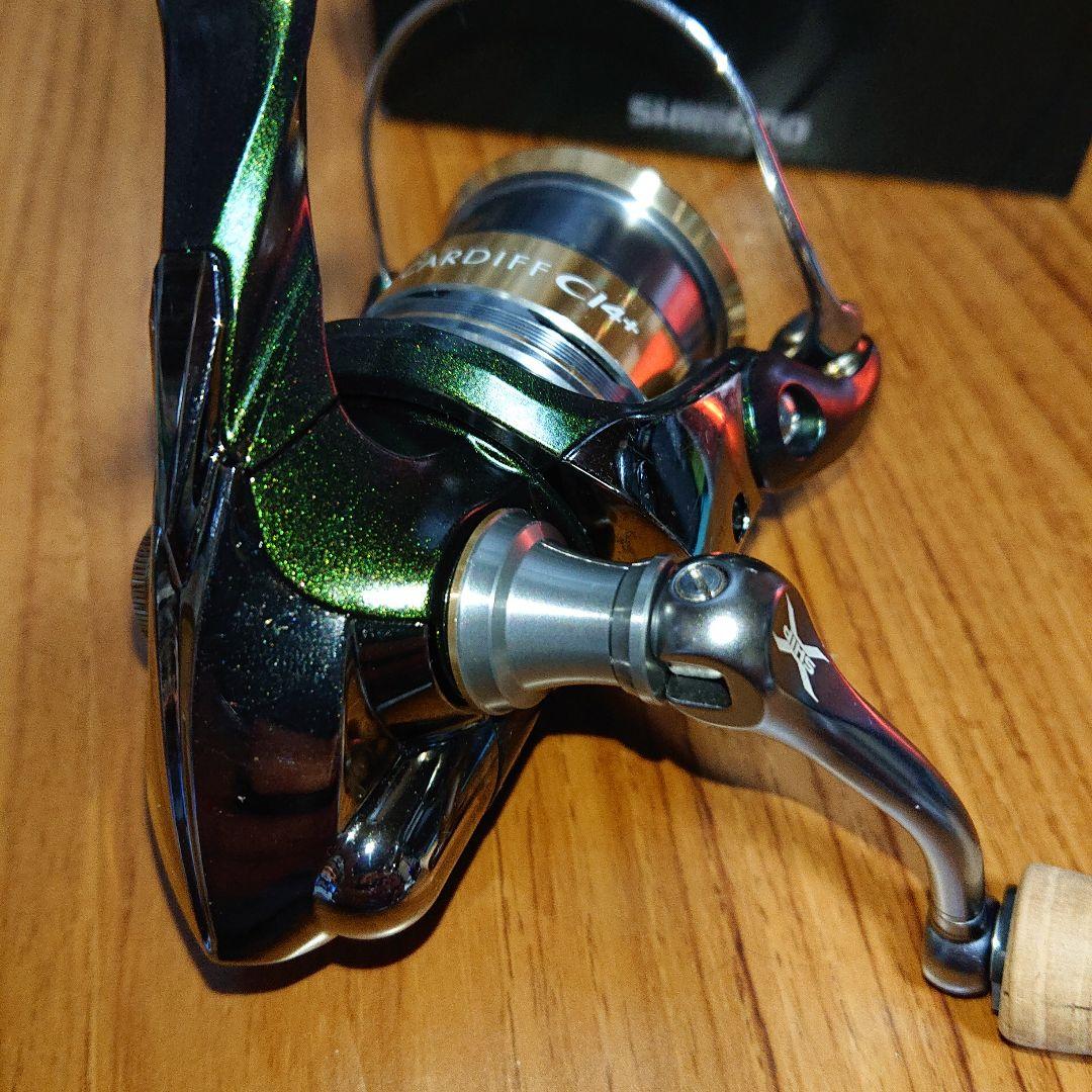 リール 12 CARDIFF CI4+ C2000SS
