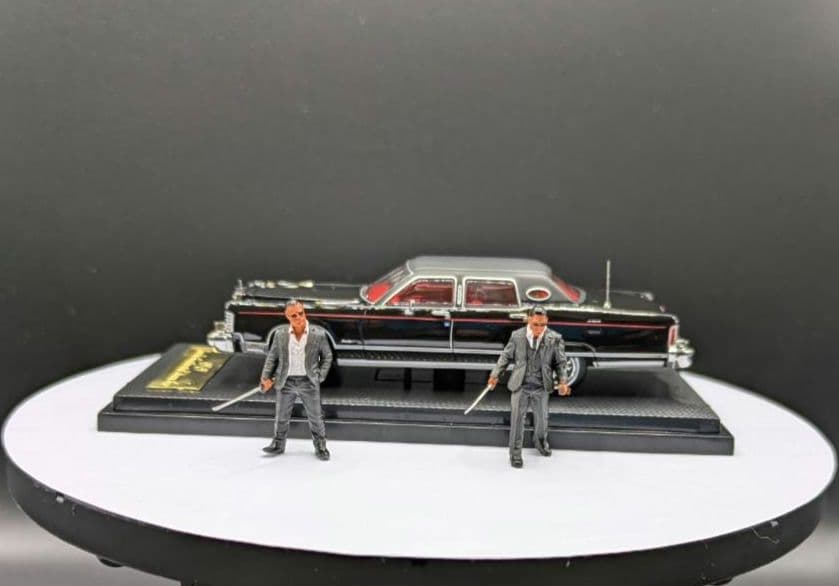 1/64 (1979年型)リンカーン•コンチネンタル＆フィギュア